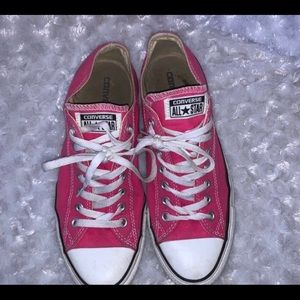 Women’s converse